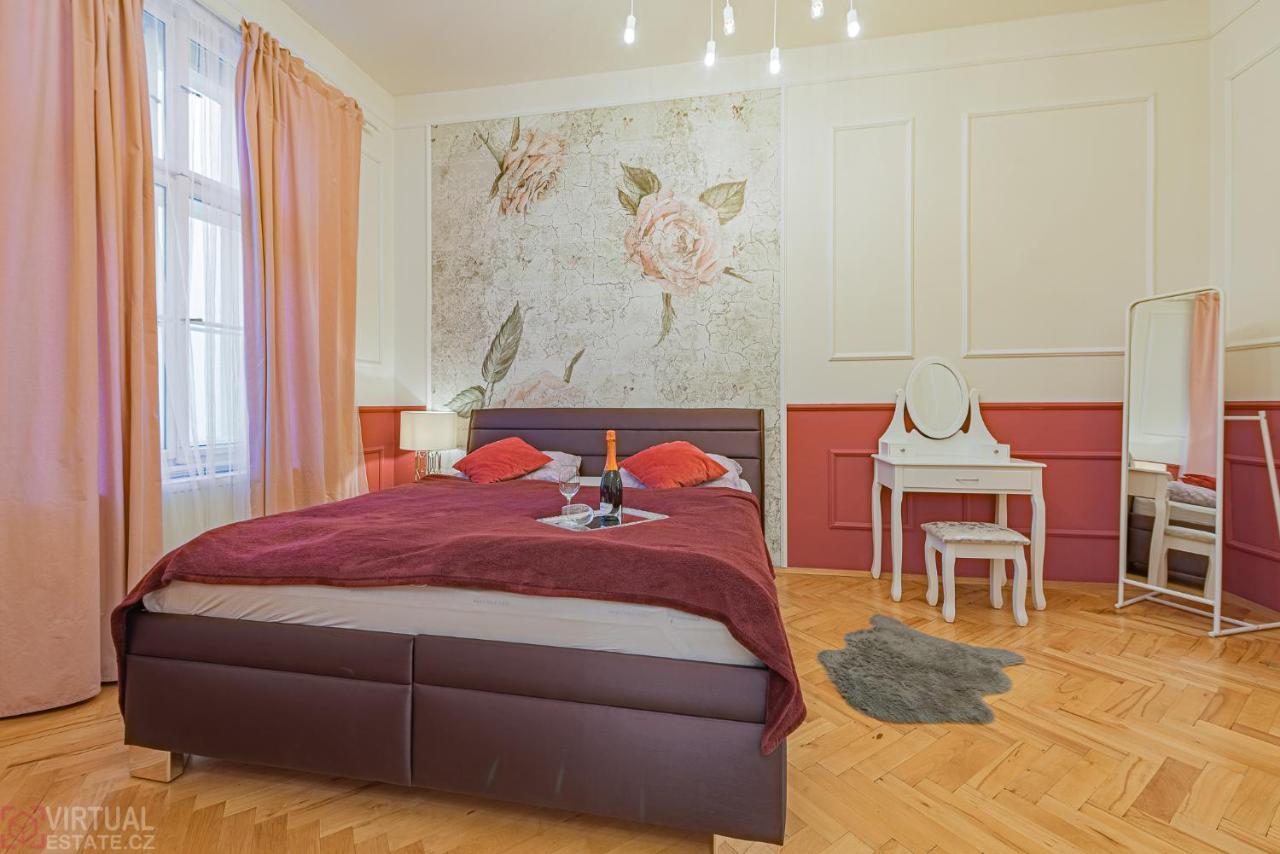 Colorful Wenceslas Square Apartment Prag Dış mekan fotoğraf